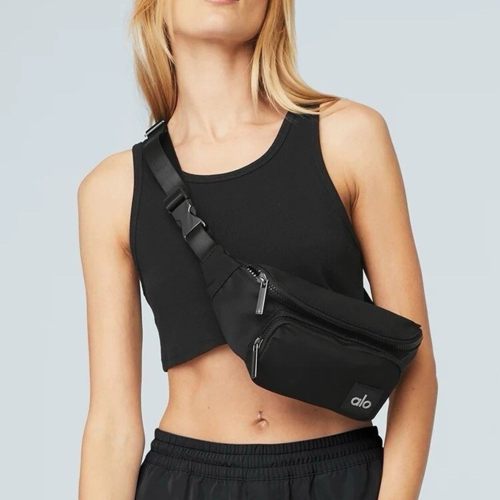 NWT ALO Explorer Bag Black
